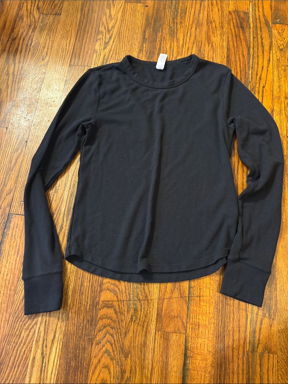 🎉Yogalicious Black Long Sleeve Crewneck Peached Jersey Audrina Top!